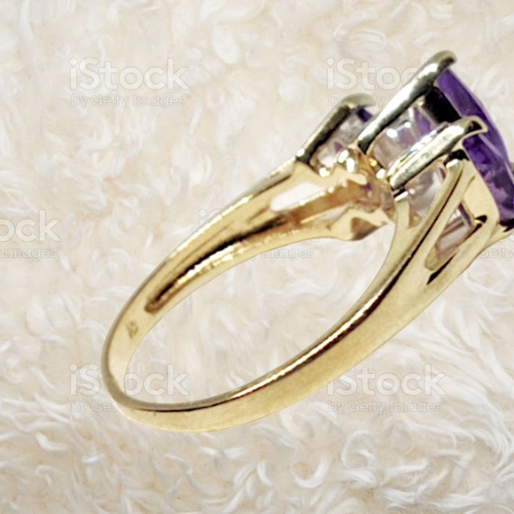 Solid 14k Gold Ring with Marquis Cut Amethyst Gemstones and Round Cut Diamonds - Picture 3 of 7